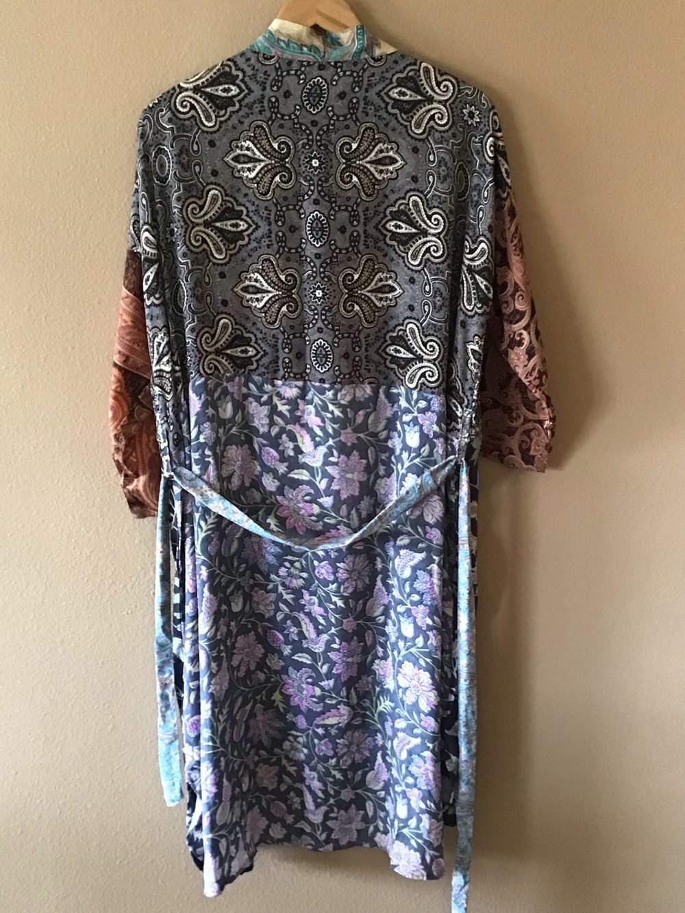 Beautiful Bohemian Silk Blend Kimono Robe India Size Small
